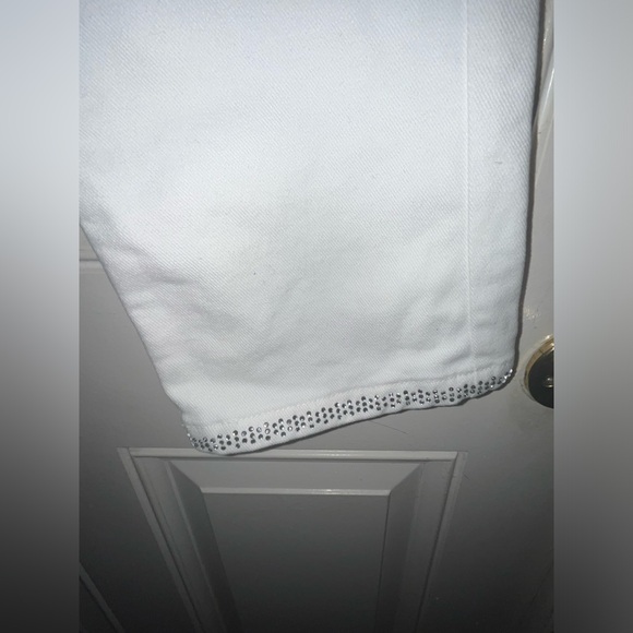 High rise capris - Picture 5 of 5